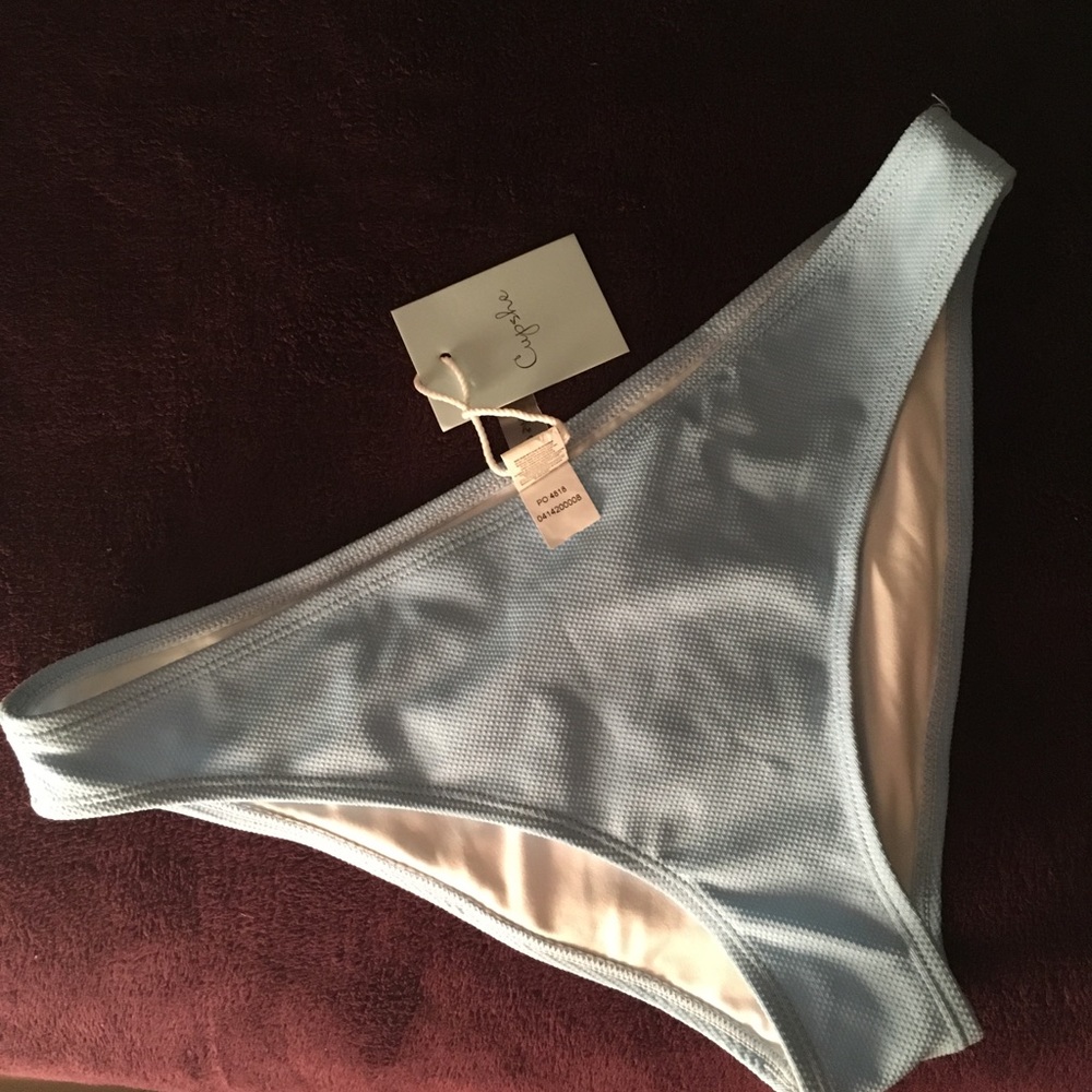 Brand nwt cupshe never worn swim baby blue bottom